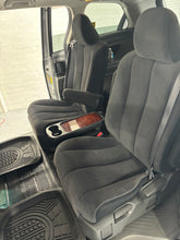 Load image into Gallery viewer, Custom Made Leather Seat Cover For Toyota Estima 7 Seater 2009-2015