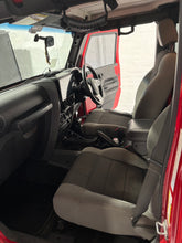 Load image into Gallery viewer, Custom Made Leather Seat Cover For Jeep Wrangler 4 doors 2007-2018
