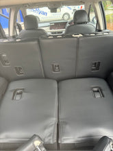 Load image into Gallery viewer, Custom Made Leather Seat Cover For Mahindra XUV 700 7 Seater