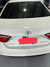 Load image into Gallery viewer, Custom Made Leather Seat Cover For Toyota Camry 2012-2017