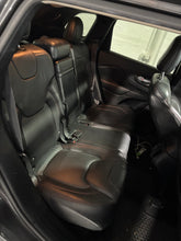 Load image into Gallery viewer, Custom Made Leather Seat Cover For Jeep Cherokee 2014-2022