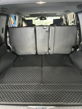 Load image into Gallery viewer, Custom Made Leather Seat Cover For Toyota Landcruiser 7 Seater 2021-2025