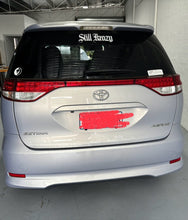 Load image into Gallery viewer, Custom Made Leather Seat Cover For Toyota Estima 8 Seater 2009-2015

