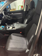 Load image into Gallery viewer, Custom Made Leather Seat Cover For MG QS 7 Seater  2025-Present
