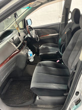 Load image into Gallery viewer, Custom Made Leather Seat Cover For Toyota Estima 7 Seater 2009-2015

