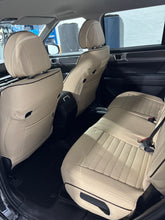 Load image into Gallery viewer, Custom Made Leather Seat Cover For Hyundai Santa Fe 2024-2025 7 Seater
