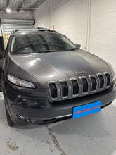 Load image into Gallery viewer, Custom Made Leather Seat Cover For Jeep Cherokee 2014-2022
