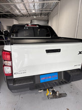 Load image into Gallery viewer, Custom Made Leather Seat Cover For Isuzu D-Max 2020-2026
