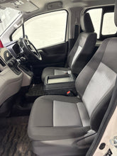Load image into Gallery viewer, Custom Made Leather Seat Cover For Toyota Hiace 5 Seater
