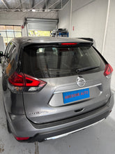 Load image into Gallery viewer, Custom Made Leather Seat Cover For Nissan Xtrail 5 Seater 2014-2021
