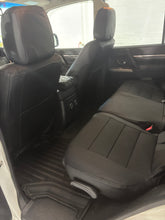 Load image into Gallery viewer, Custom Made Leather Seat Cover For Mitsubishi Pajero Turbo Diesel 7 Seater  2006-2021
