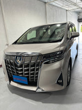 Load image into Gallery viewer, Custom Made Leather Seat Cover For Toyota Alphard Vellfire 8 Seats 2015-2021
