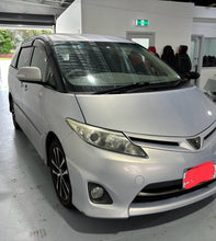 Load image into Gallery viewer, Custom Made Leather Seat Cover For Toyota Estima 8 Seater 2009-2015
