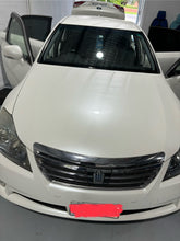 Load image into Gallery viewer, Custom Made Leather Seat Cover For Toyota Crown 2008-2013
